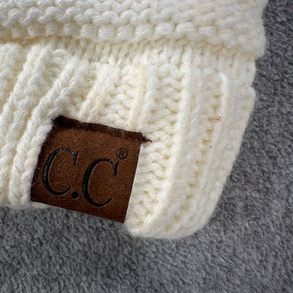 C.C. Cream Beanie Hat Winter Ponytail Hole Ribbed Knit - Picture 3 of 4